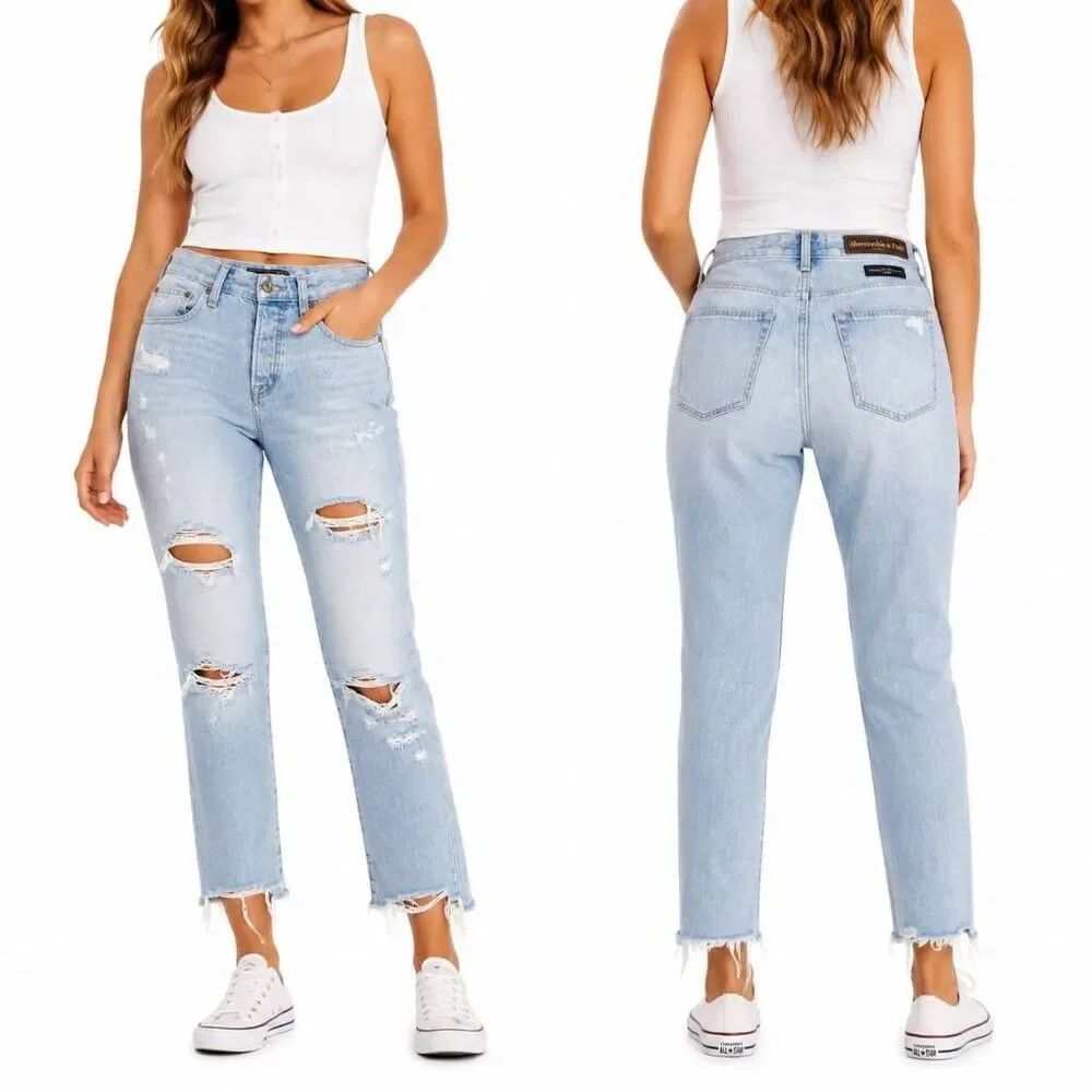 Abercrombie & Fitch Distressed Mom Jeans 27/26R Light Wash